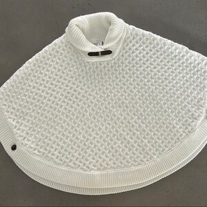 Janie and Jack White sweater Poncho  cape with Buckle Detail LN Size 7